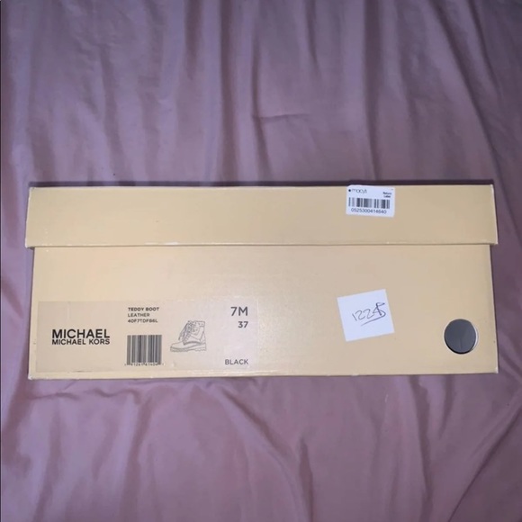 Michael kors Leather Teddy Hiking Boots - Picture 6 of 7